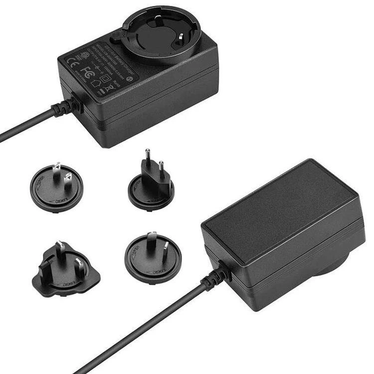 Wymienny zasilacz 12V 2A