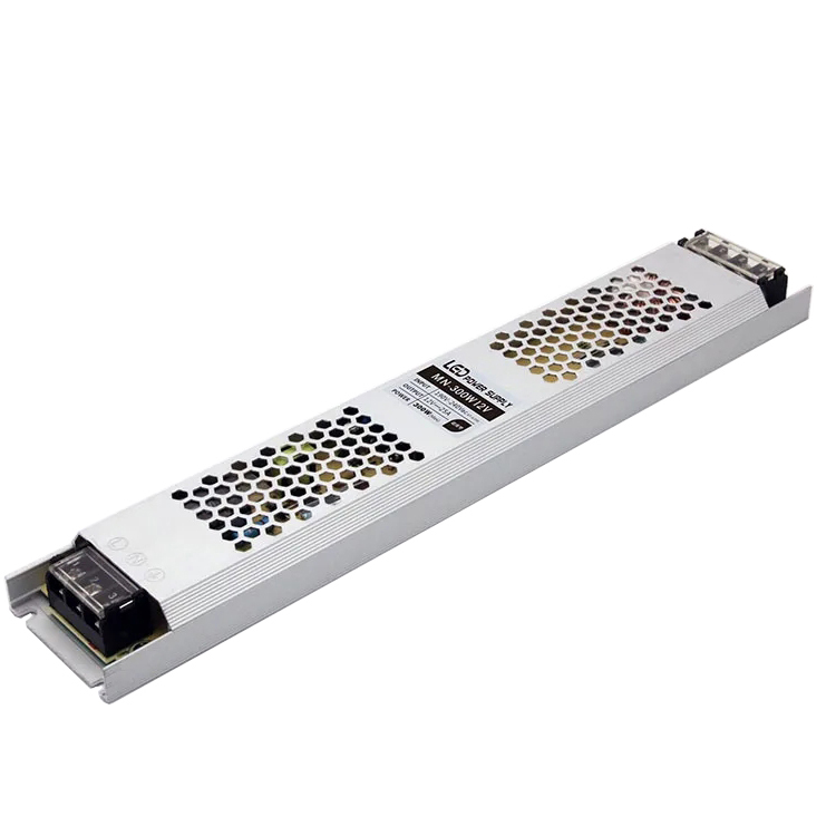 Ultracienki zasilacz impulsowy o mocy 300 W