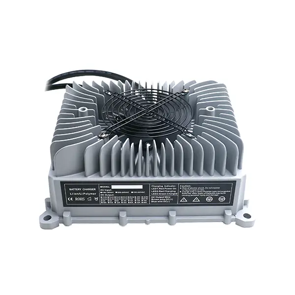 Przenośna ładowarka akumulatorów OBC 2000w Tuv do samochodów golfowych